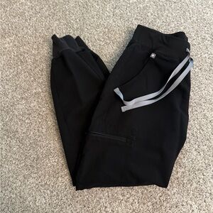 Figs Black Zamora Jogger Pants with Gray Drawstrings